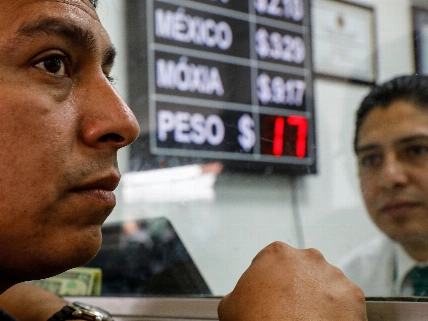 El peso mexicano alcanza su valor más alto frente al dólar en 2026 Agencia La Provincia