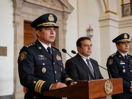 Cambio en la Policía Nacional de Perú tras la salida de Óscar Arriola Agencia La Provincia