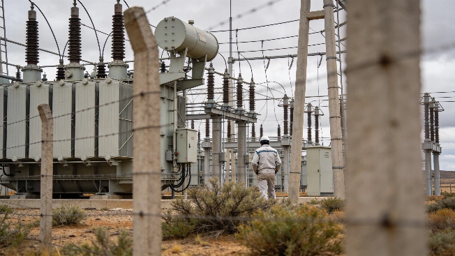 YPF Las Heras sigue sin definición en el mercado eléctrico Agencia La Provincia